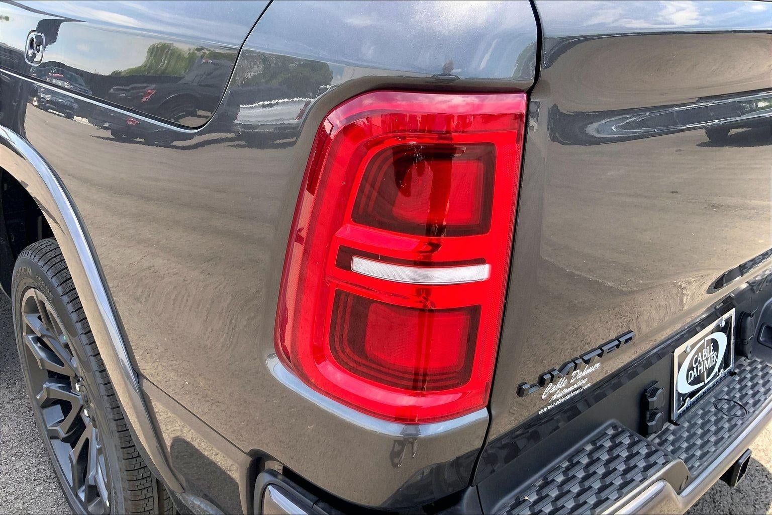 2026 RAM Ram 1500 RAM 1500 LIMITED CREW CAB 4X4 5'7' BOX