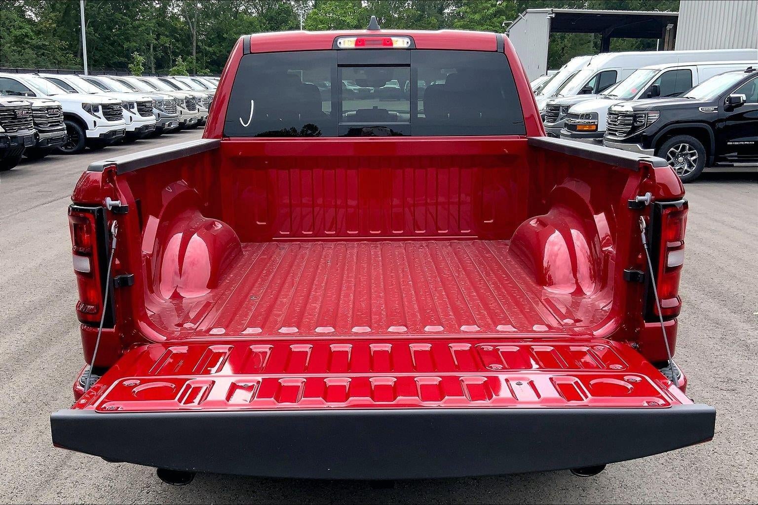 2026 RAM 1500 RAM 1500 LARAMIE CREW CAB 4X4 5'7' BOX