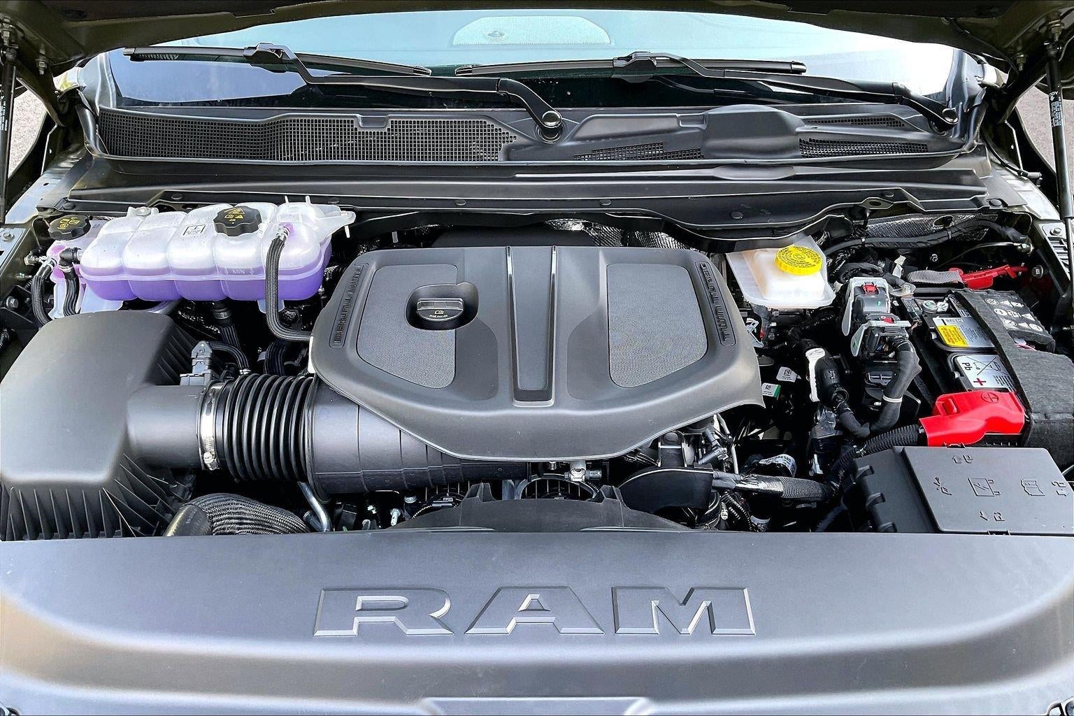 2026 RAM 1500 RAM 1500 LARAMIE CREW CAB 4X4 5'7' BOX