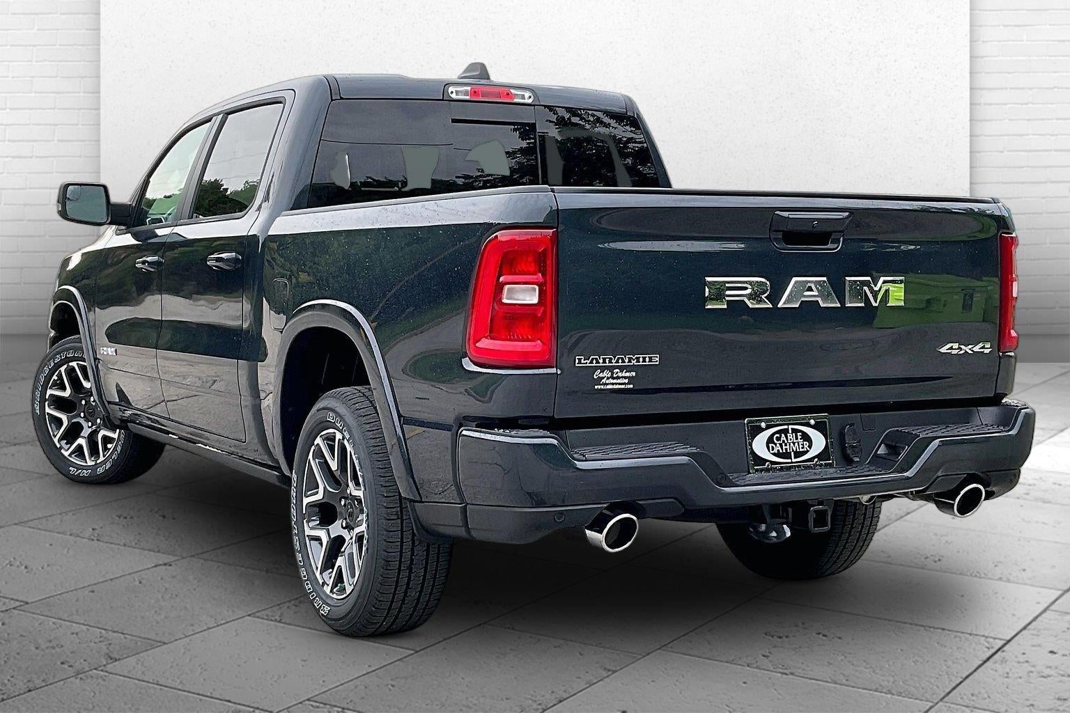2026 RAM 1500 RAM 1500 LARAMIE CREW CAB 4X4 5'7' BOX