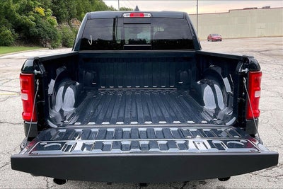 2026 RAM 1500 RAM 1500 LARAMIE CREW CAB 4X4 5'7' BOX