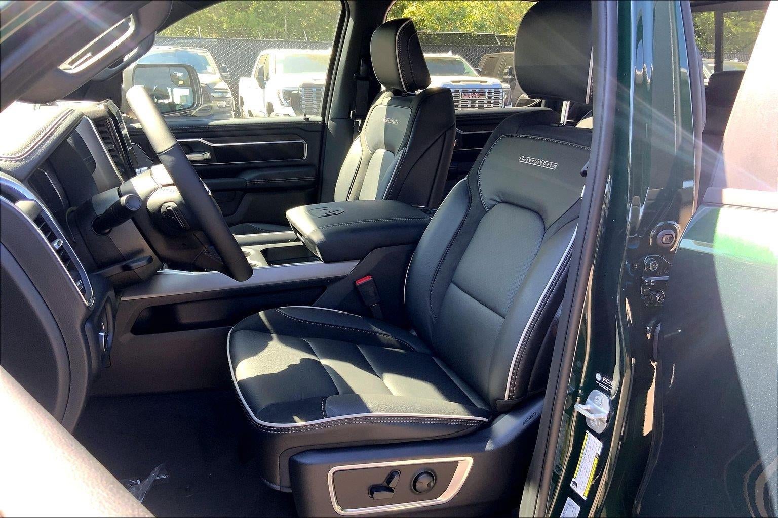 2027 RAM 1500 RAM 1500 LARAMIE CREW CAB 4X4 5'7' BOX