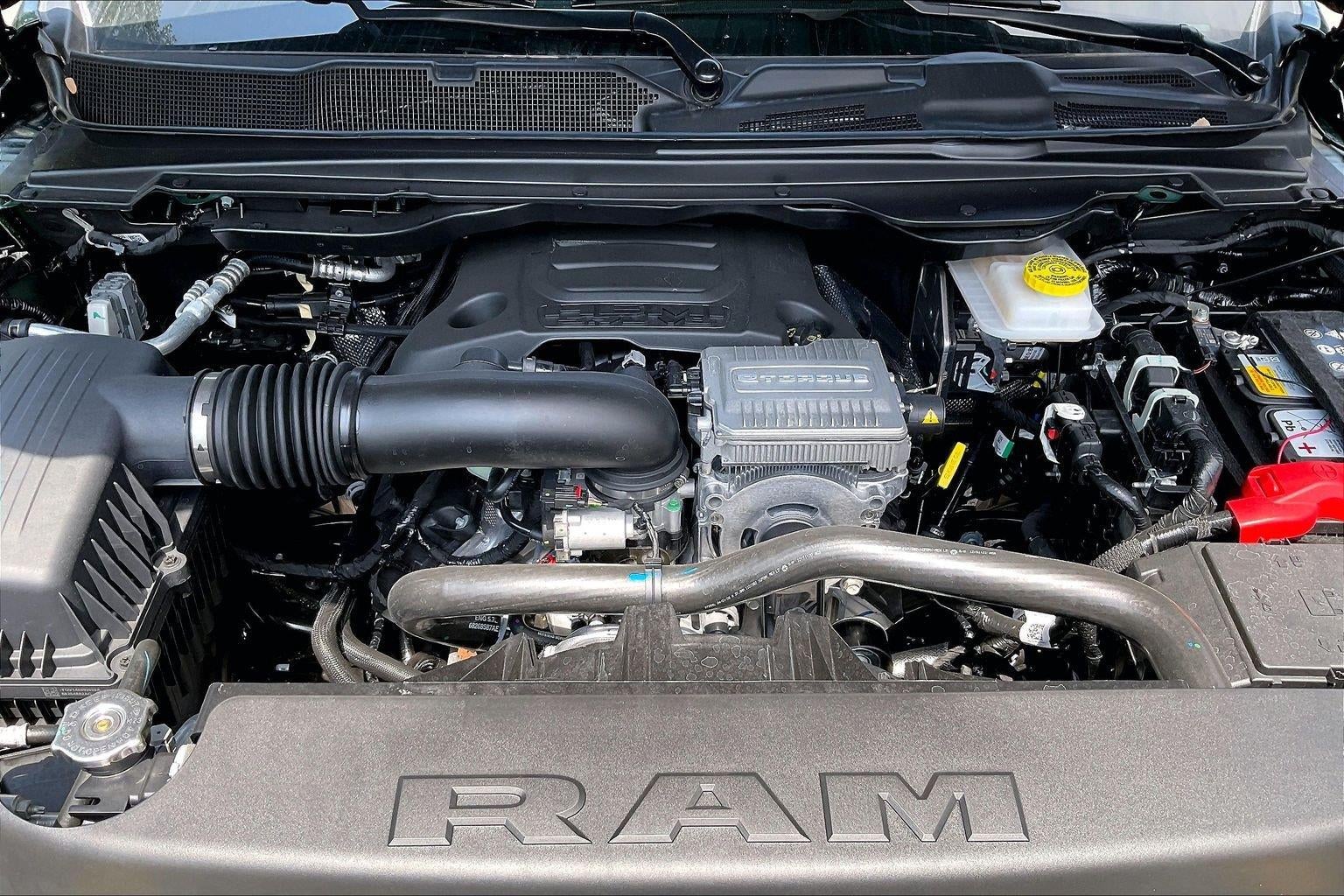 2026 RAM 1500 RAM 1500 LARAMIE CREW CAB 4X4 5'7' BOX