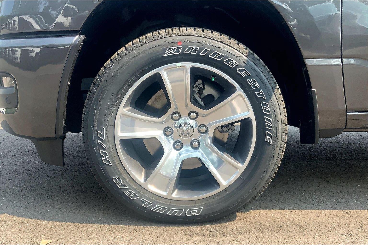 2026 RAM 1500 RAM 1500 EXPRESS CREW CAB 4X4 6'4' BOX