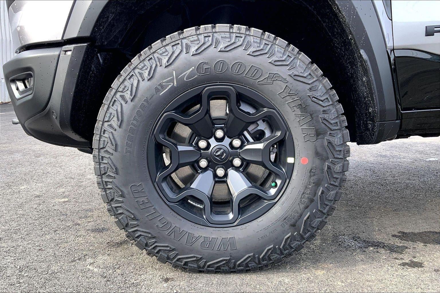 2026 RAM Ram 1500 RAM 1500 RHO CREW CAB 4X4 5'7' BOX