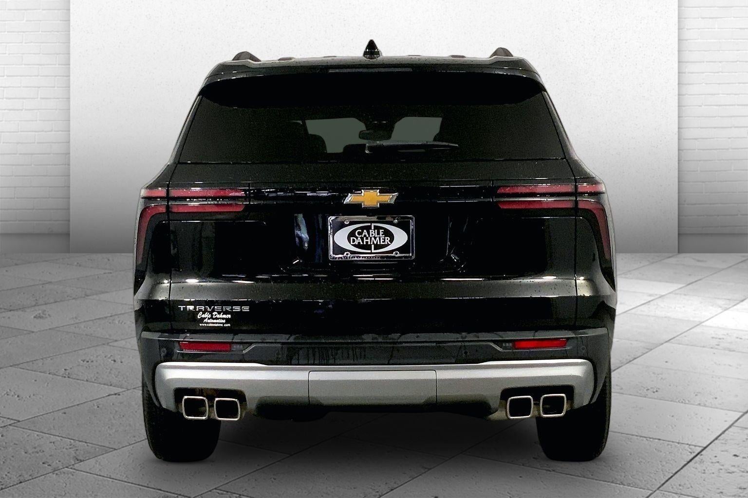 2025 Chevrolet Traverse FWD LT