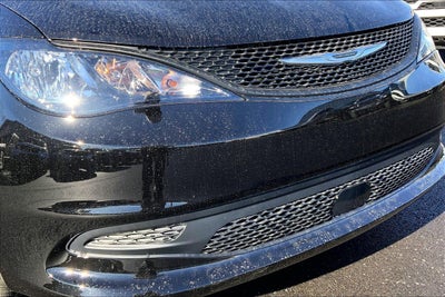 2026 Chrysler Voyager VOYAGER LX