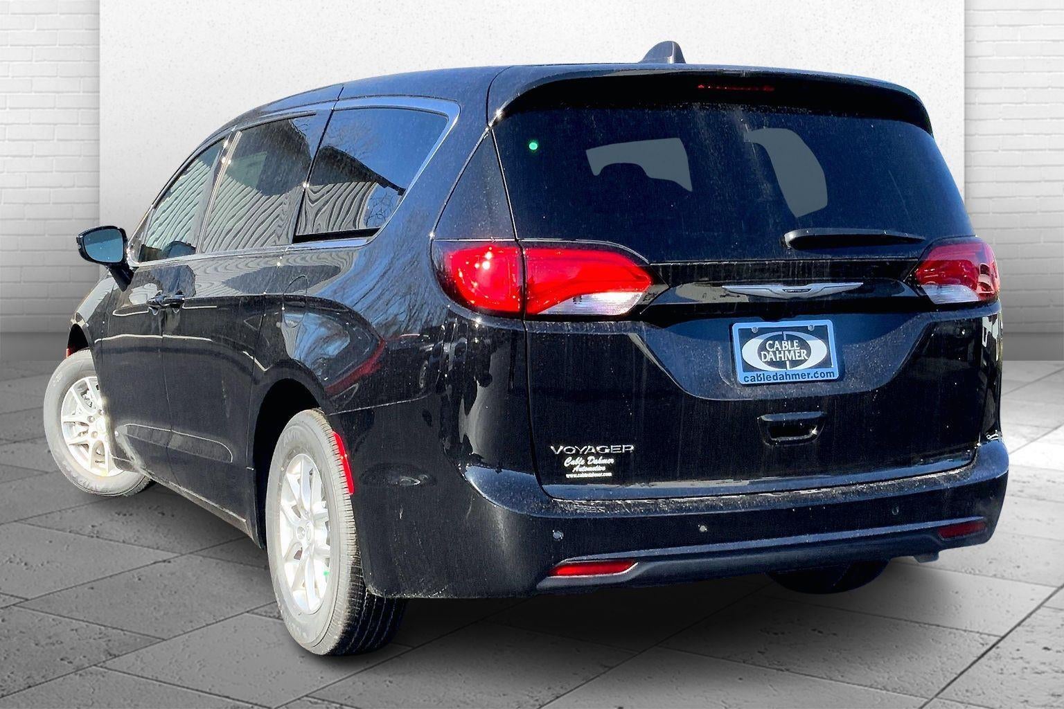 2026 Chrysler Voyager VOYAGER LX