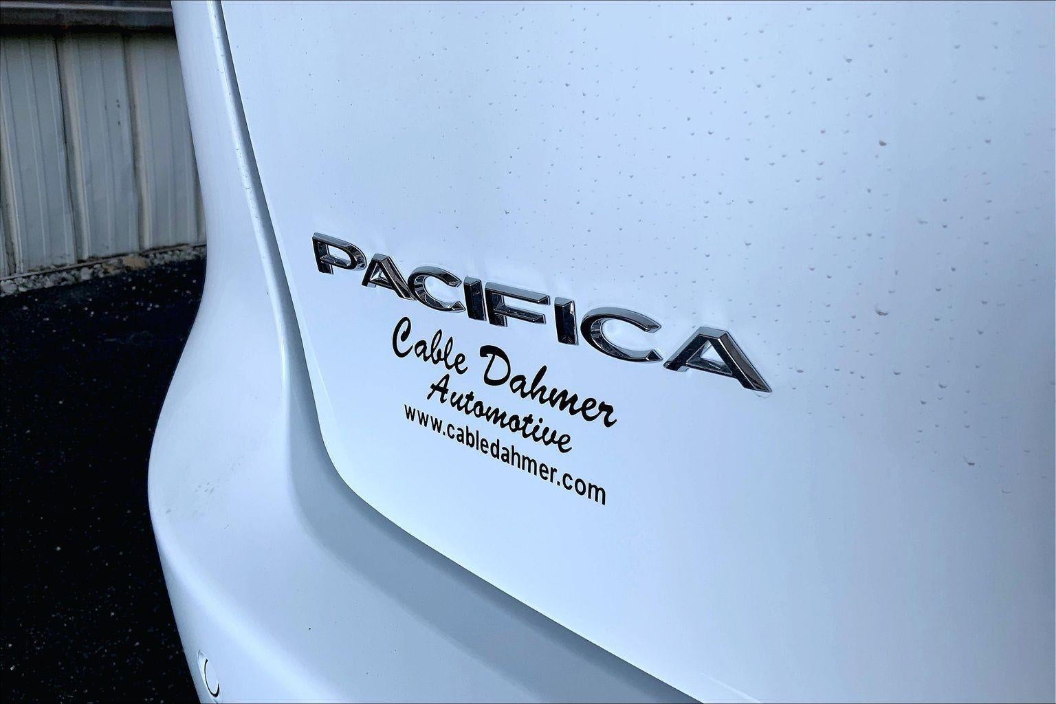 2027 Chrysler Pacifica PACIFICA SELECT AWD