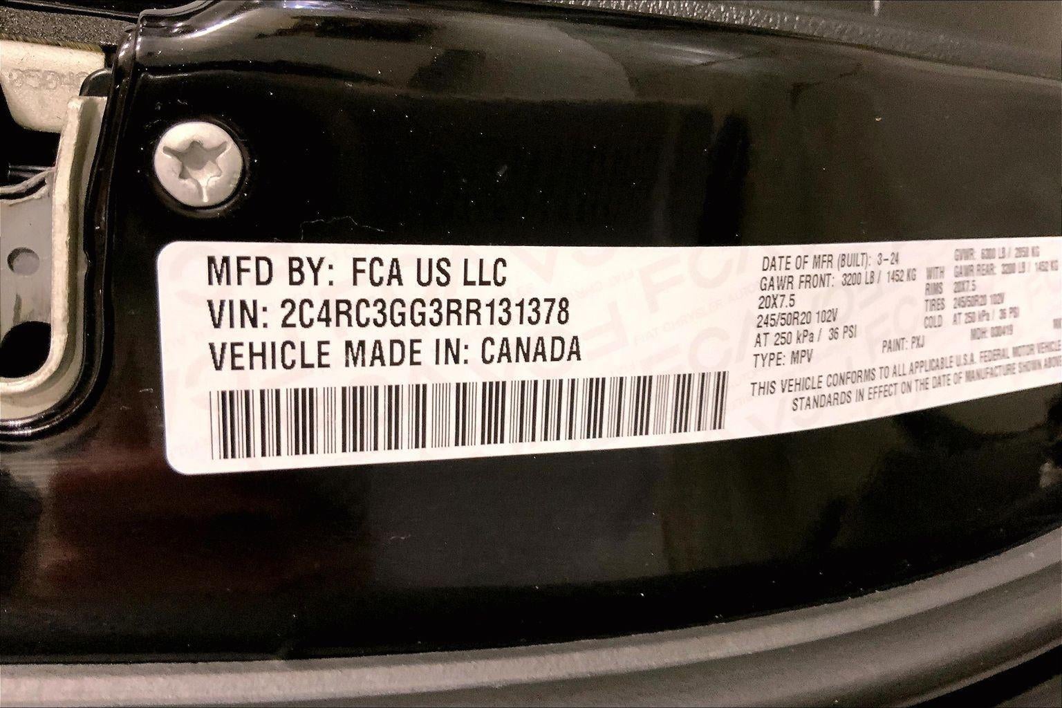 2024 Chrysler Pacifica Limited AWD