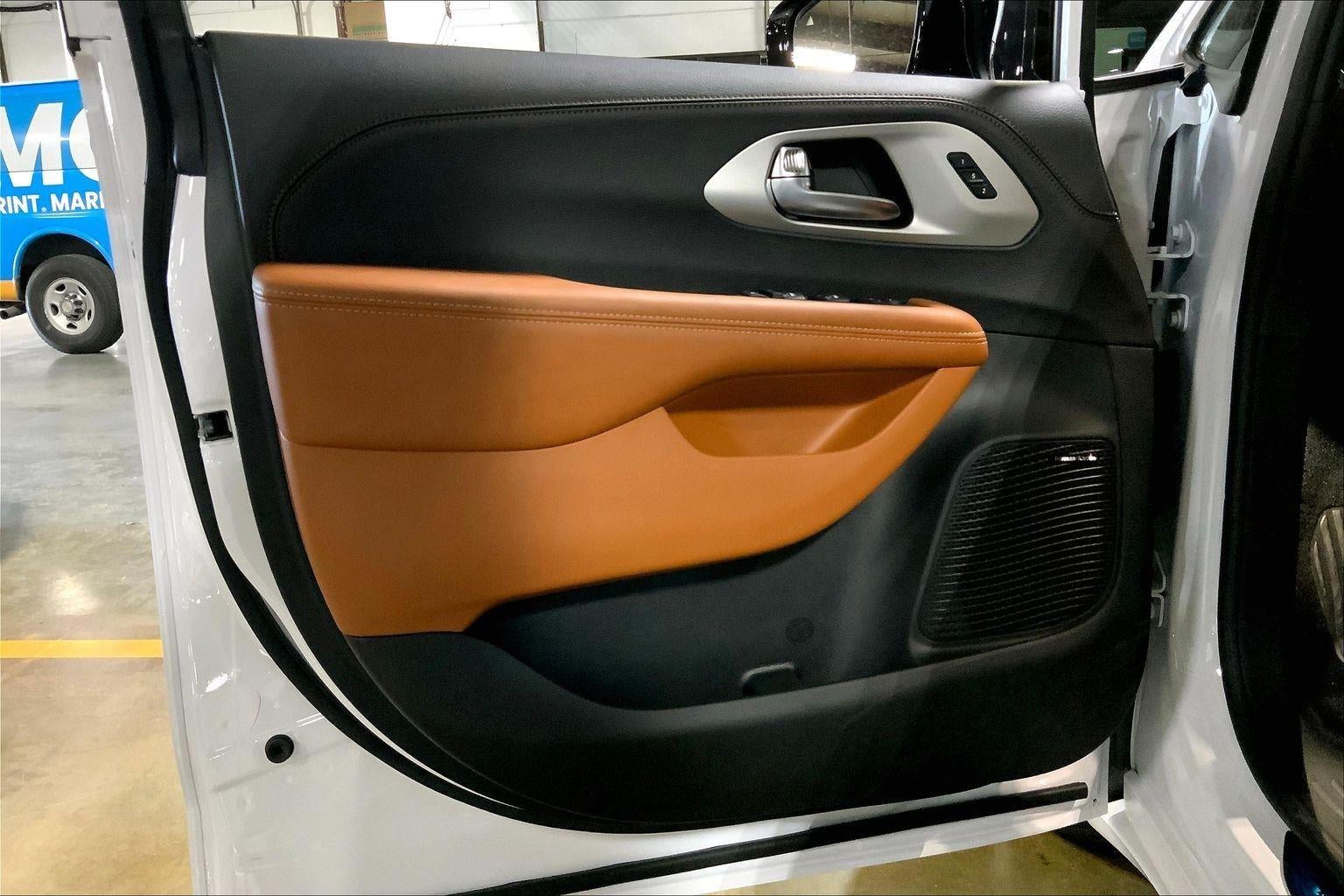 2026 Chrysler Pacifica PACIFICA PINNACLE AWD