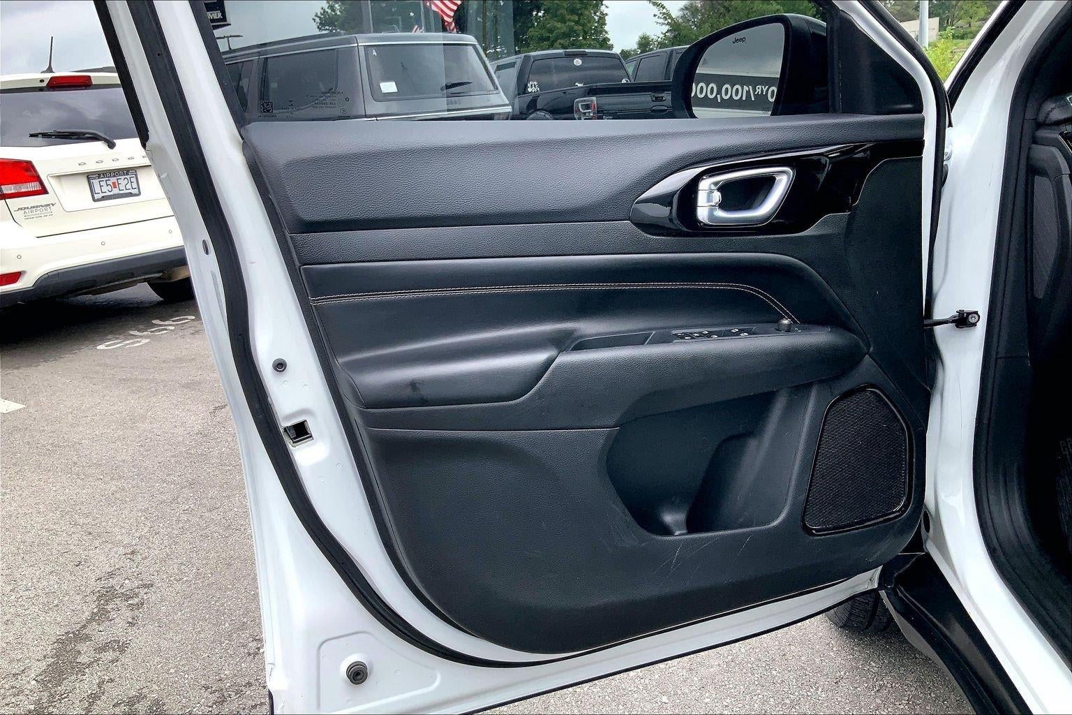 2023 Jeep Compass Altitude