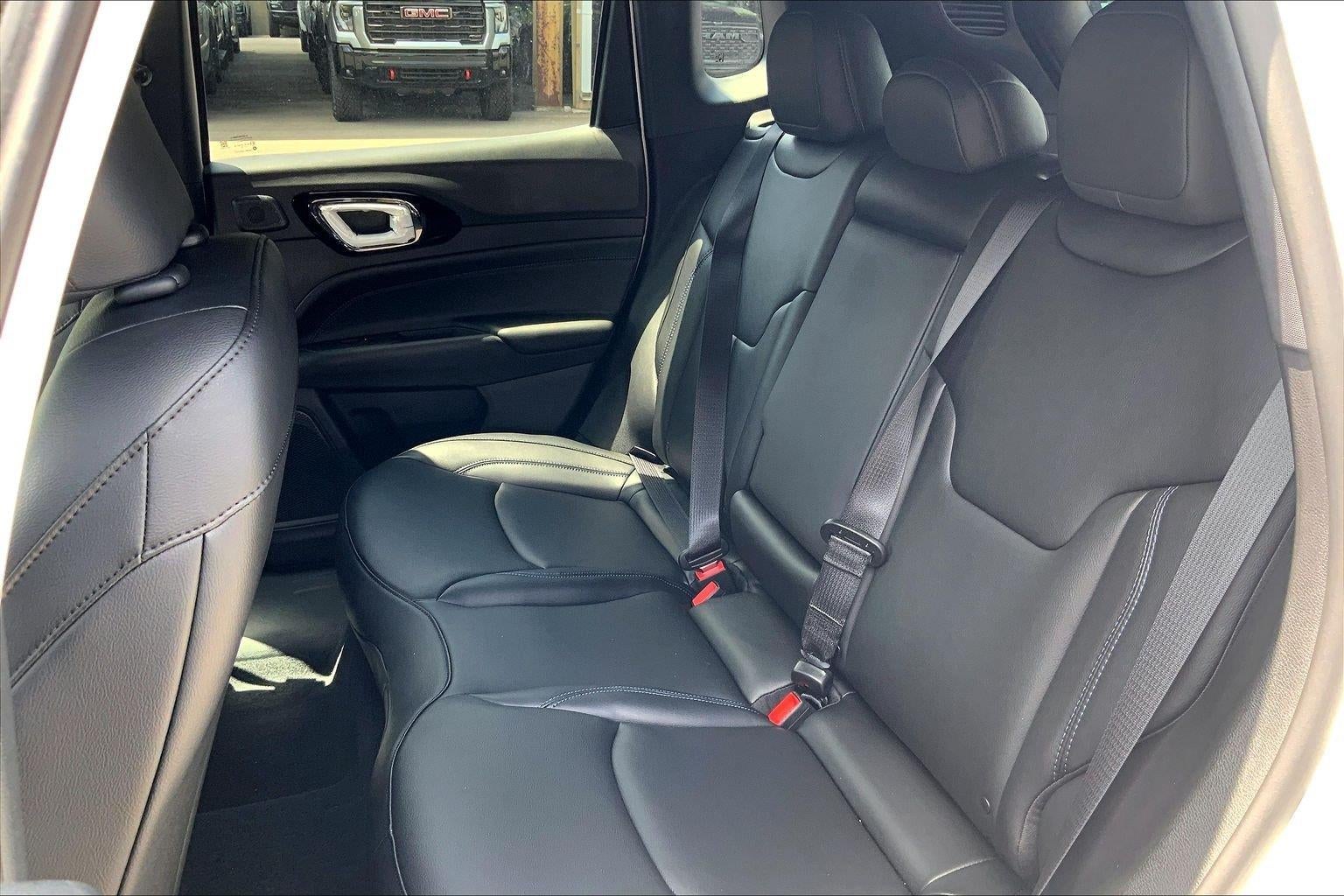 2026 Jeep Compass COMPASS LIMITED ALTITUDE 4X4
