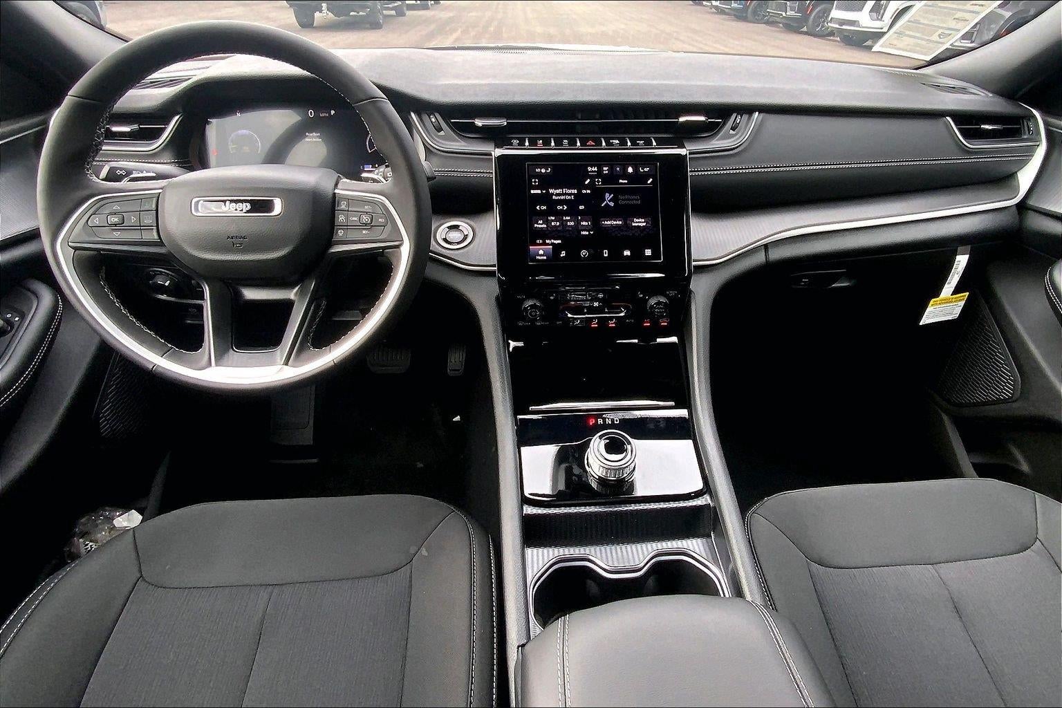 2026 Jeep Cherokee CHEROKEE LAREDO 4X4