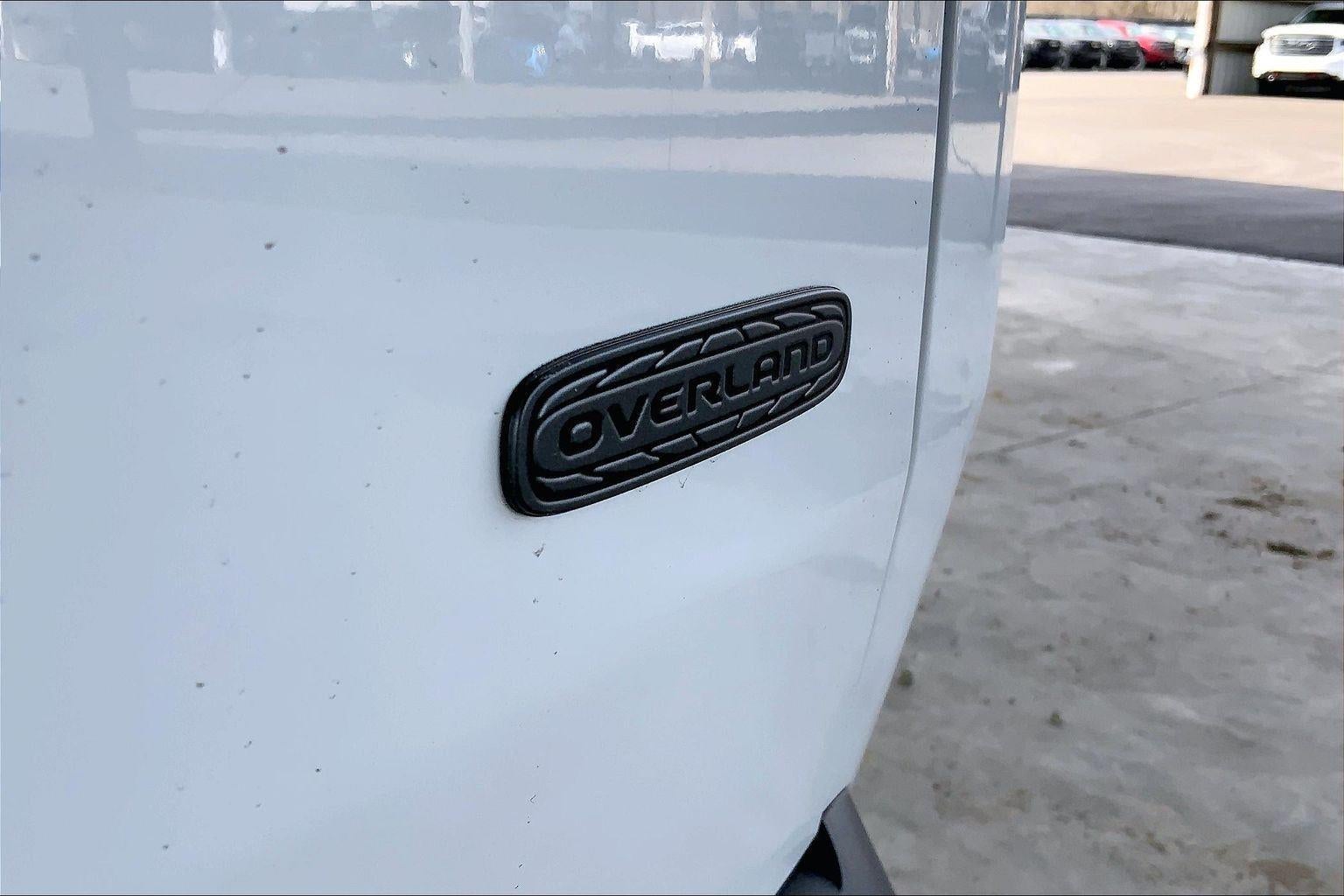 2026 Jeep Cherokee CHEROKEE OVERLAND 4X4