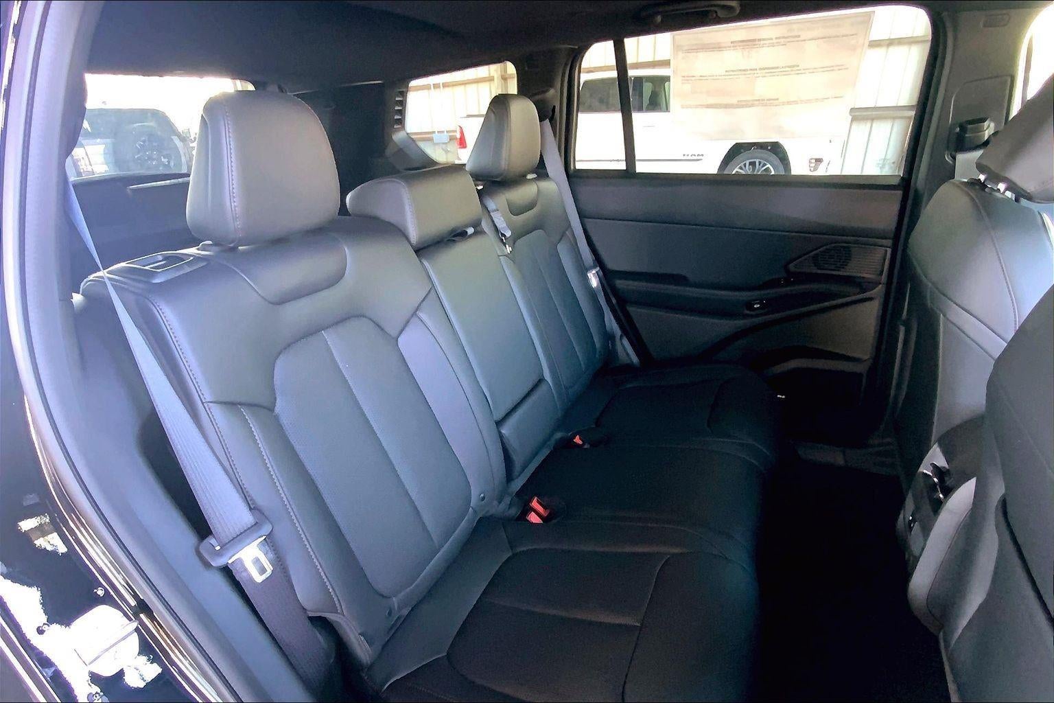 2026 Jeep Cherokee CHEROKEE OVERLAND 4X4