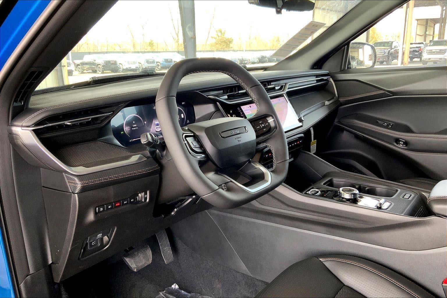 2026 Jeep Cherokee CHEROKEE OVERLAND 4X4