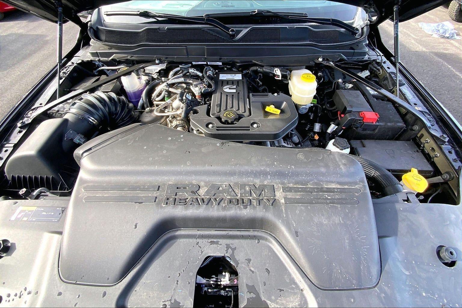 2026 RAM Ram 3500 RAM 3500 LIMITED CREW CAB 4X4 8' BOX