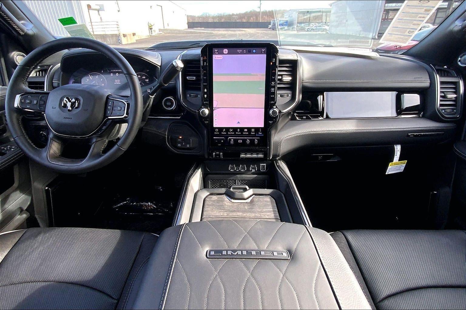 2026 RAM Ram 3500 RAM 3500 LIMITED CREW CAB 4X4 8' BOX