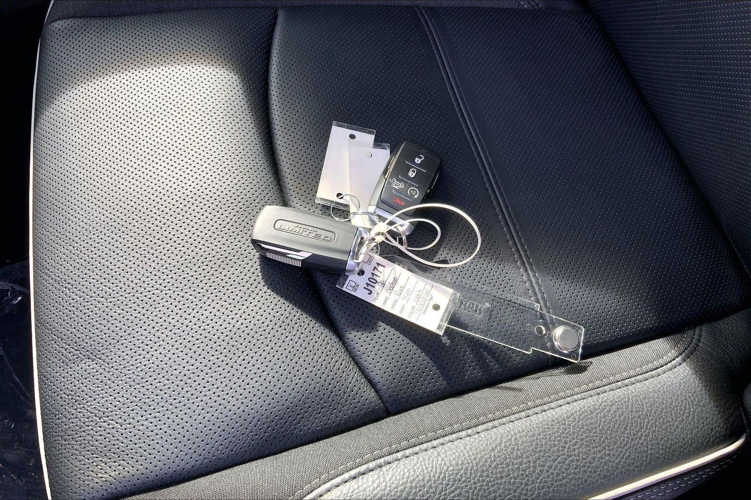 2026 RAM Ram 3500 RAM 3500 LIMITED CREW CAB 4X4 8' BOX