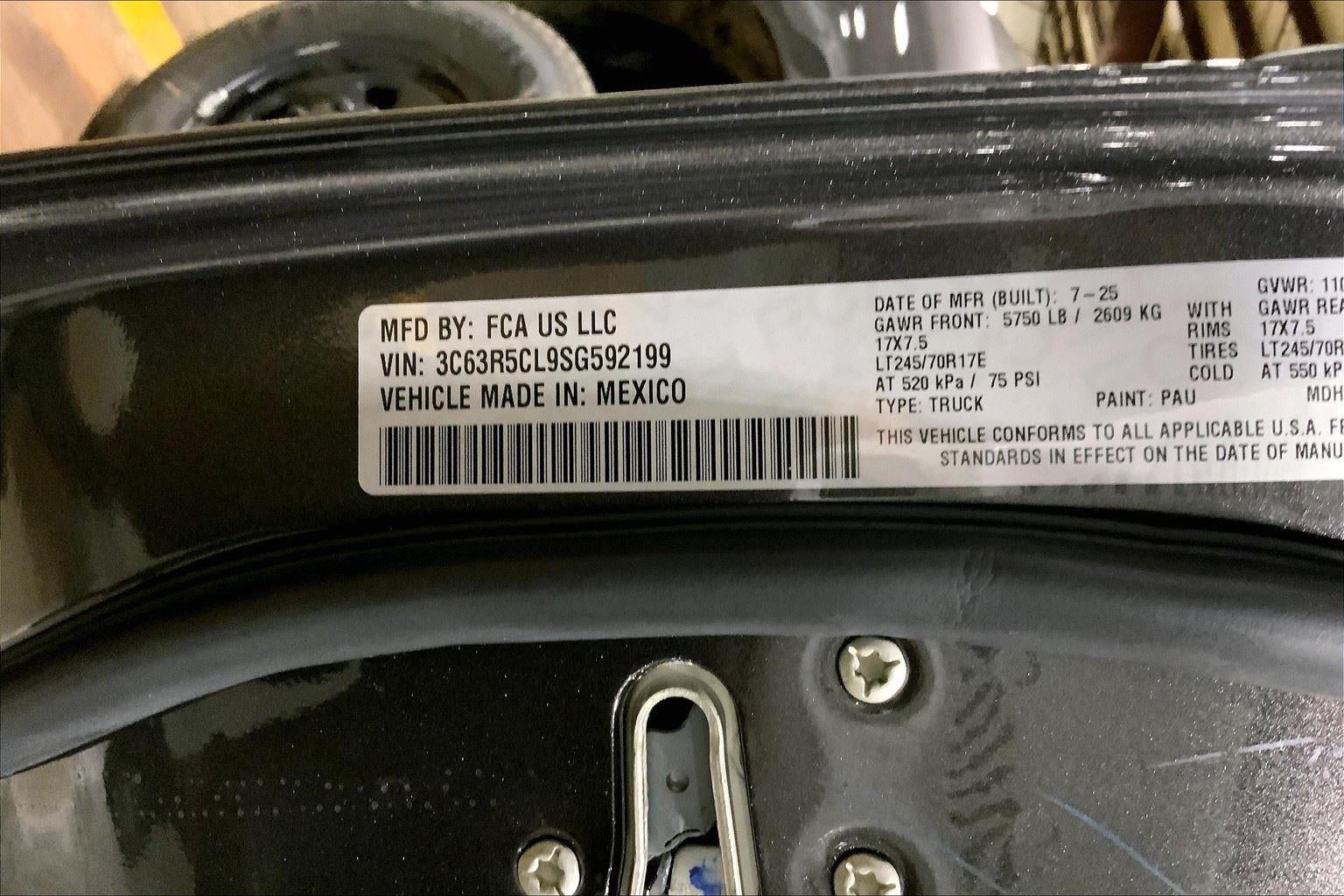 2025 RAM Ram 2500 RAM 2500 TRADESMAN CREW CAB 4X4 6'4' BOX