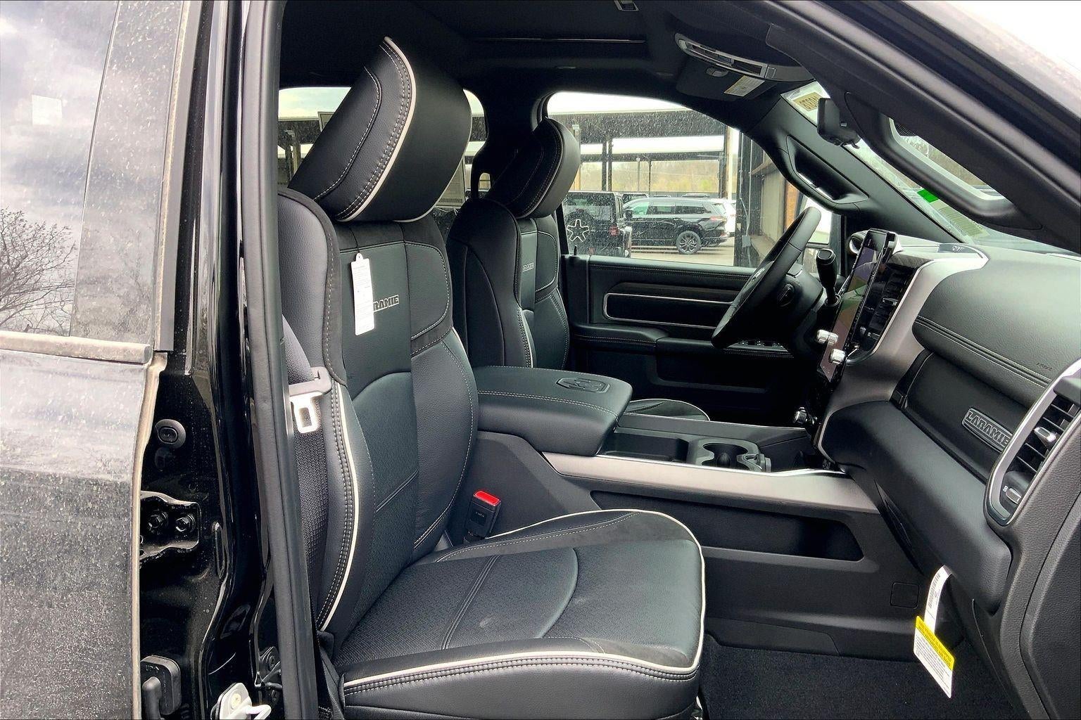 2026 RAM Ram 2500 RAM 2500 LARAMIE MEGA CAB 4X4 6'4' BOX