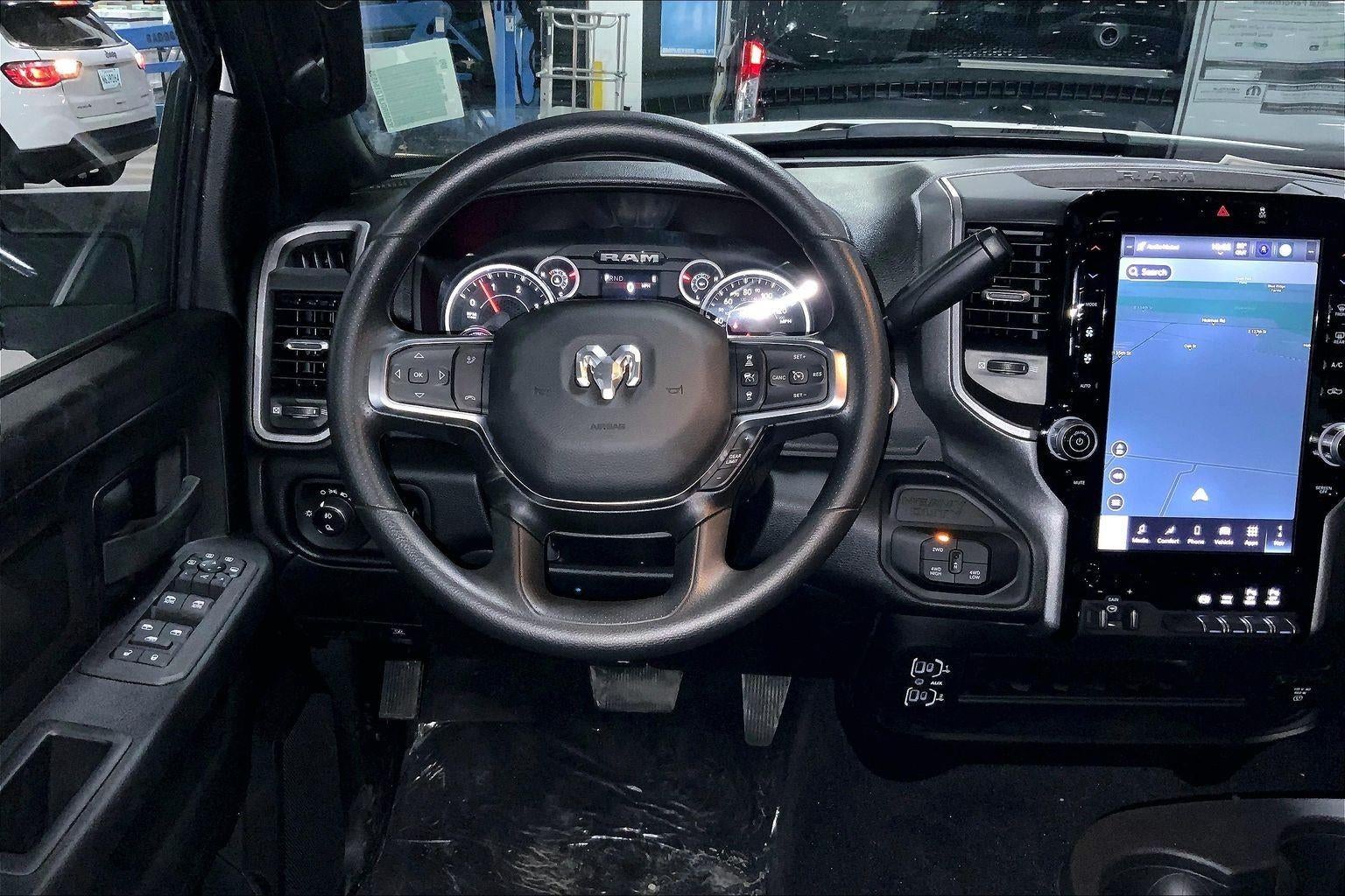 2026 RAM Ram 3500 RAM 3500 TRADESMAN CREW CAB 4X4 8' BOX