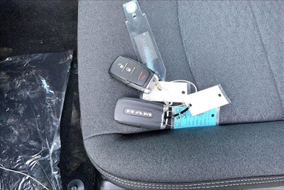 2026 RAM Ram 3500 RAM 3500 TRADESMAN CREW CAB 4X4 8' BOX