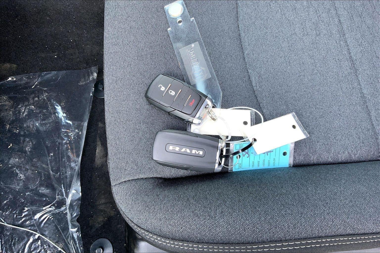 2026 RAM Ram 3500 RAM 3500 TRADESMAN CREW CAB 4X4 8' BOX