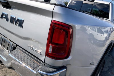 2026 RAM 3500 Tradesman Crew Cab 4x4 8' Box