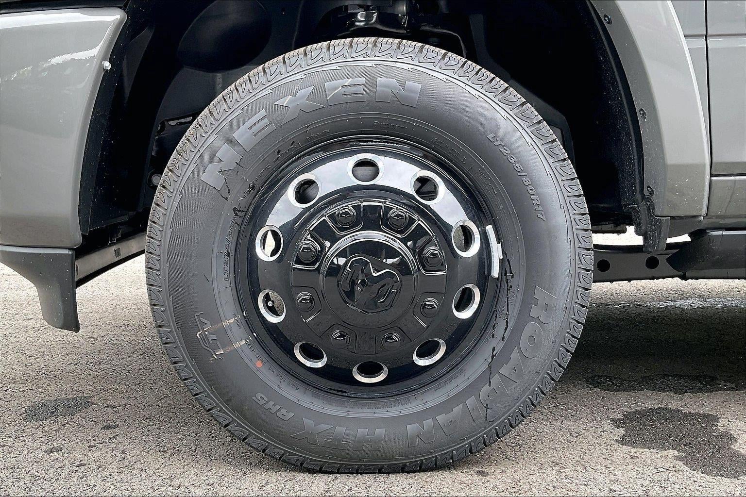 2026 RAM 3500 RAM 3500 LIMITED CREW CAB 4X4 8' BOX