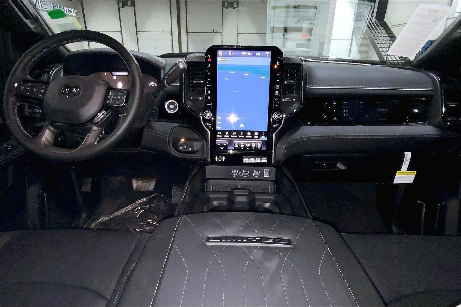 2026 RAM Ram 3500 RAM 3500 LIMITED CREW CAB 4X4 8' BOX