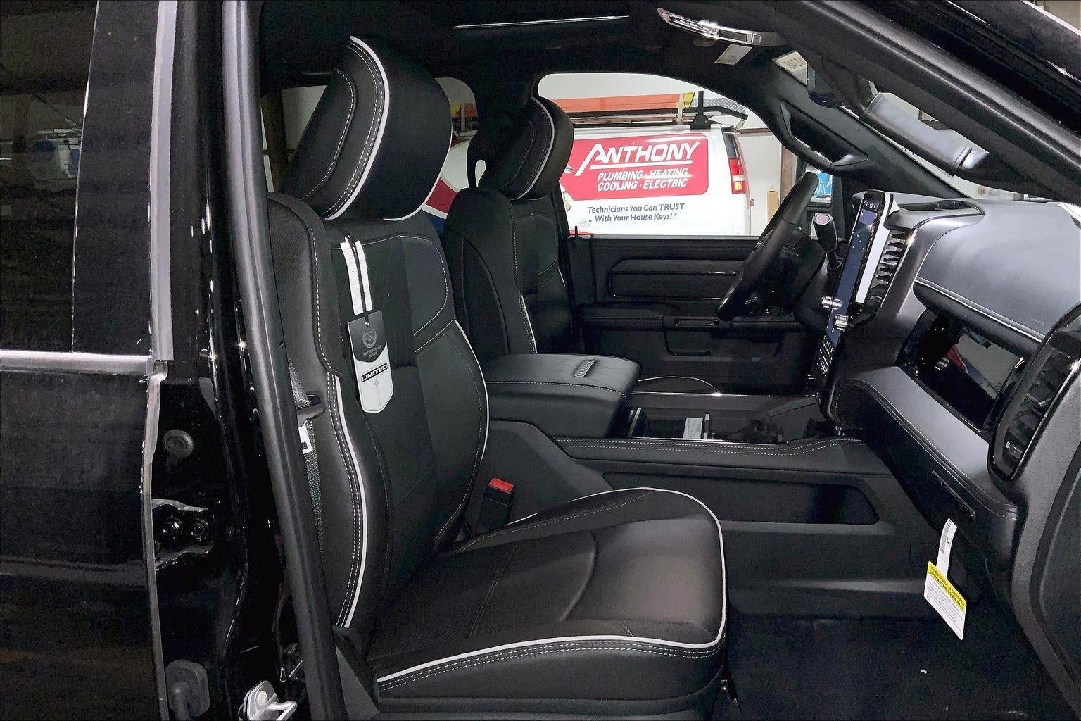 2026 RAM Ram 3500 RAM 3500 LIMITED CREW CAB 4X4 8' BOX