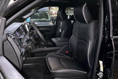 2026 RAM Ram 3500 RAM 3500 LIMITED CREW CAB 4X4 8' BOX