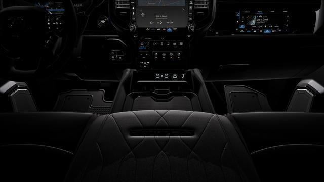 2026 RAM 3500 RAM 3500 LIMITED CREW CAB 4X4 8' BOX