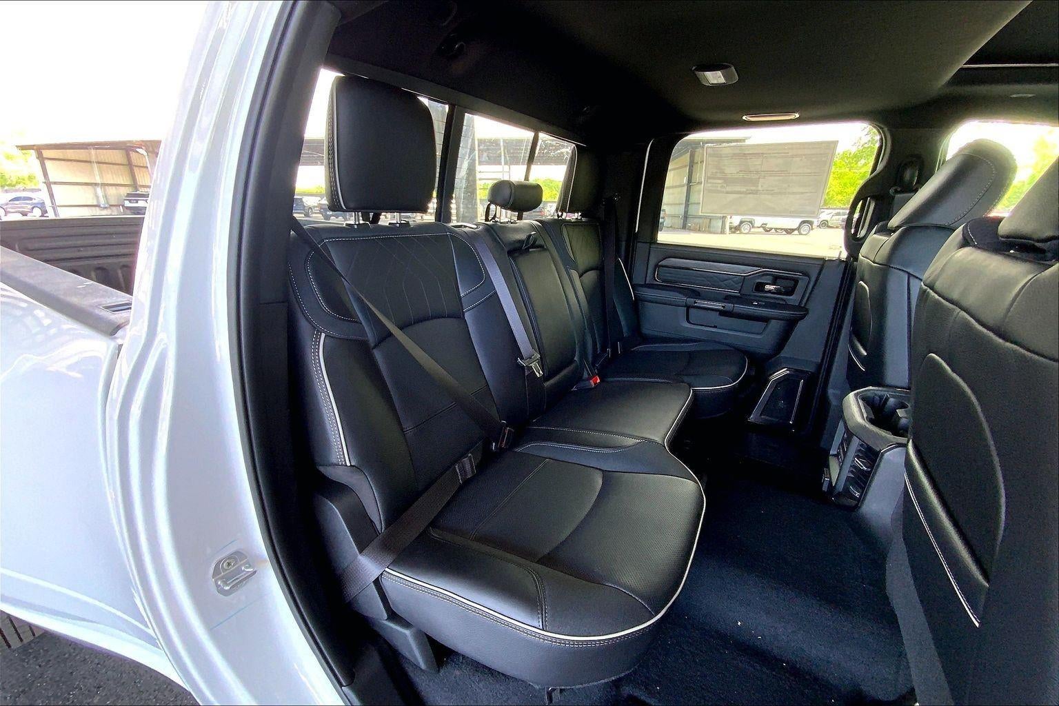 2026 RAM Ram 3500 RAM 3500 LIMITED CREW CAB 4X4 8' BOX