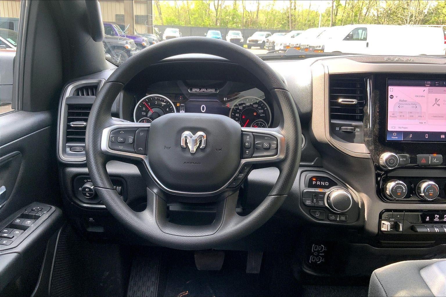 2026 RAM Ram 1500 RAM 1500 WARLOCK CREW CAB 4X4 5'7' BOX