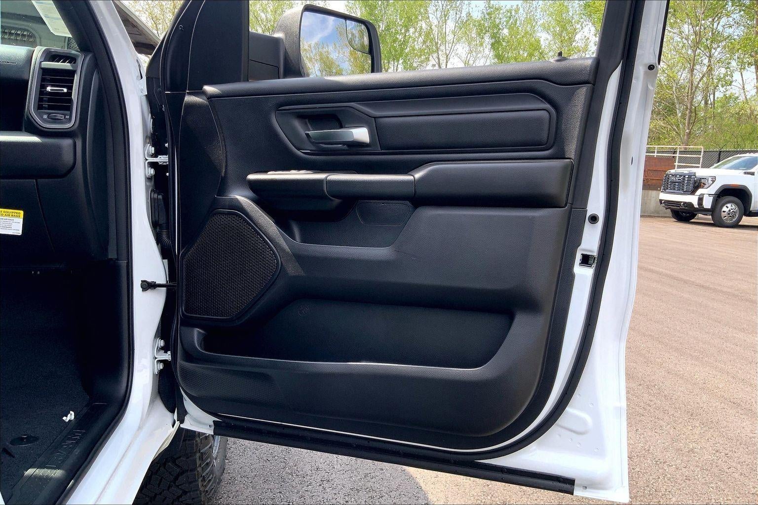 2026 RAM Ram 1500 RAM 1500 WARLOCK CREW CAB 4X4 5'7' BOX