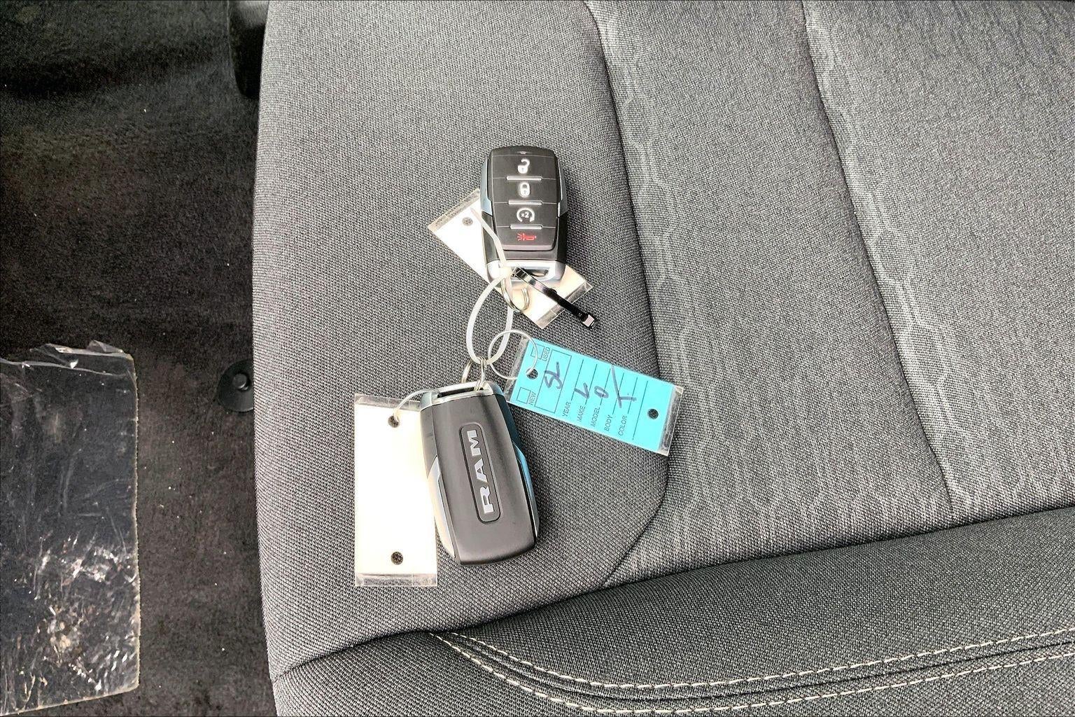 2026 RAM Ram 1500 RAM 1500 WARLOCK CREW CAB 4X4 5'7' BOX