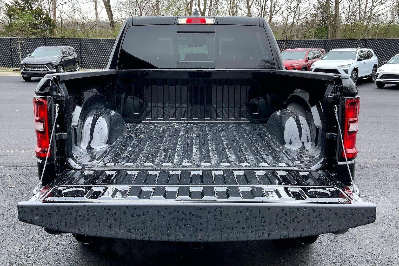 2026 RAM Ram 1500 RAM 1500 WARLOCK CREW CAB 4X4 5'7' BOX