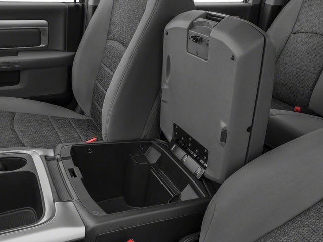 2017 RAM 2500 SLT Crew Cab 4x4 6'4' Box