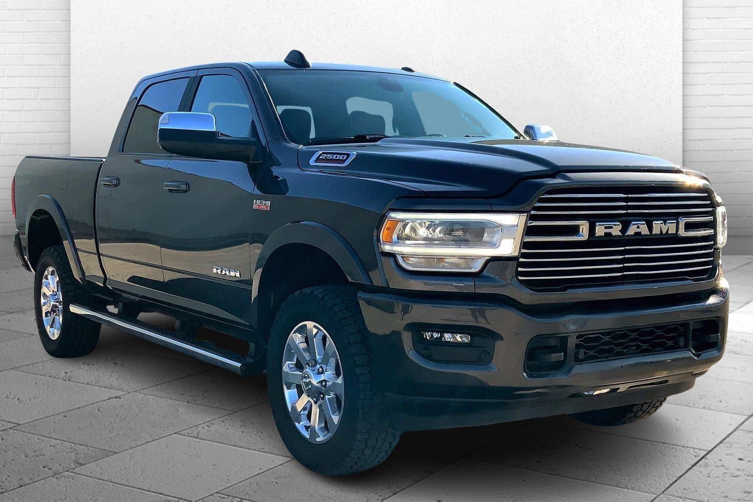 2022 RAM 2500 Laramie Crew Cab 4x4 6'4' Box