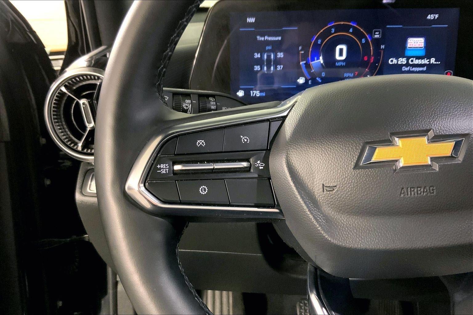 2025 Chevrolet Equinox FWD LT