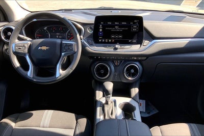 2025 Chevrolet Blazer AWD 2LT