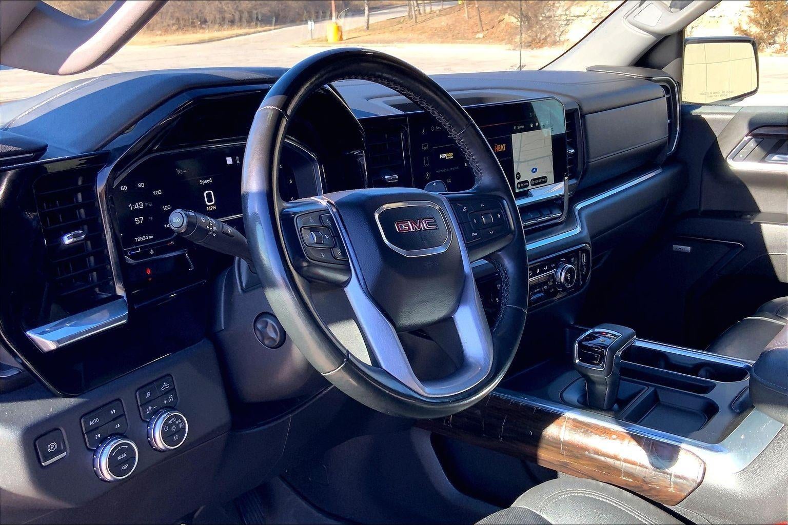 2023 GMC Sierra 1500 4WD Crew Cab Short Box SLT