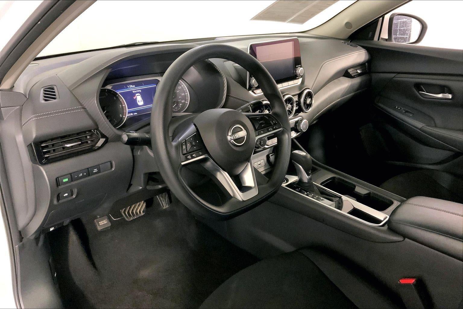 2024 Nissan Sentra SV Xtronic CVT