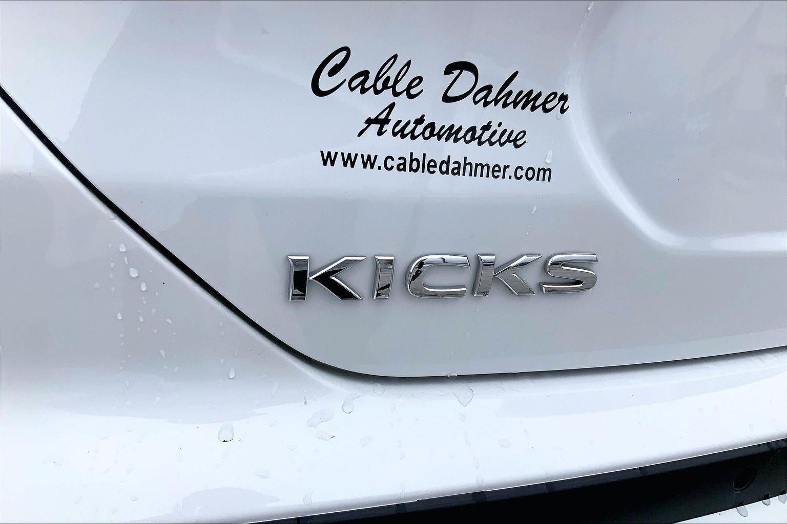 2024 Nissan Kicks SV Xtronic CVT