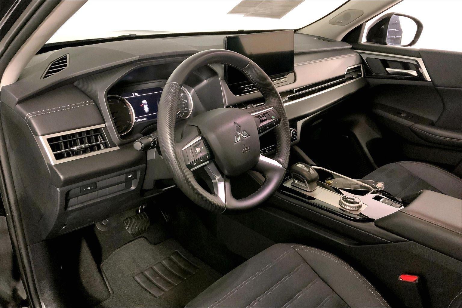 2025 Mitsubishi Outlander SE 2.5 S-AWC