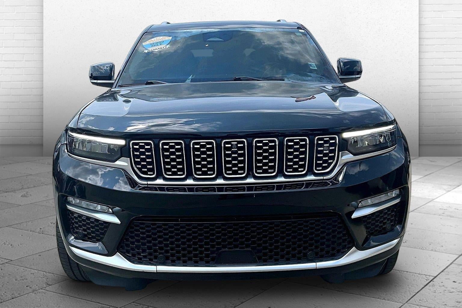 2022 Jeep Grand Cherokee Summit