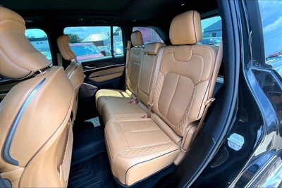 2022 Jeep Grand Cherokee Summit